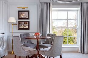 Hayfield Manor