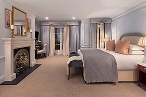 Hayfield Manor