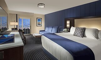Hyannis Harbor Hotel