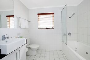 Comfort Inn & Apartments Northgate Airport