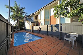 Comfort Inn & Apartments Northgate Airport