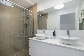 Comfort Inn & Apartments Northgate Airport