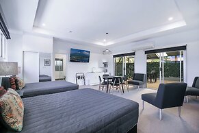 Comfort Inn & Apartments Northgate Airport
