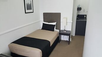 Comfort Inn & Apartments Northgate Airport