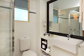 Comfort Inn & Apartments Northgate Airport