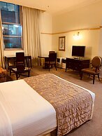 Royal Albert Hotel