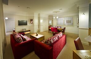 Royal Albert Hotel