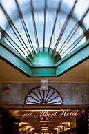 Royal Albert Hotel