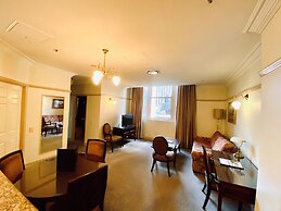 Royal Albert Hotel