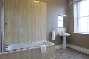 Tufton Arms Hotel