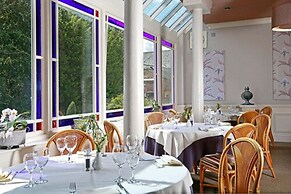 Tufton Arms Hotel