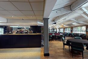 Village Hotel Manchester Hyde
