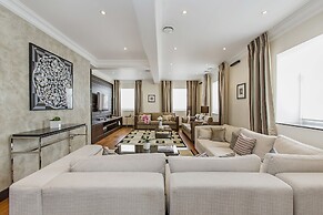 130 Queen's Gate Apartments