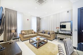 130 Queen's Gate Apartments