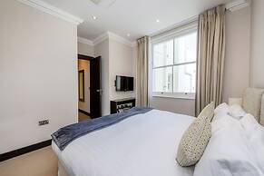 130 Queen's Gate Apartments