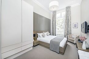 130 Queen's Gate Apartments