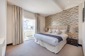 130 Queen's Gate Apartments