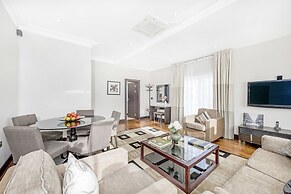 130 Queen's Gate Apartments