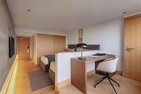 Royal Garden Hotel