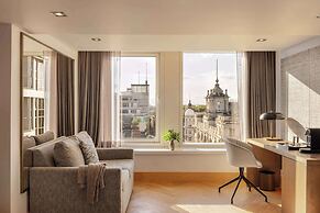 Royal Garden Hotel
