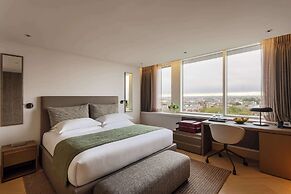 Royal Garden Hotel