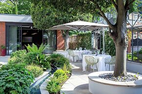 Bedford Hotel