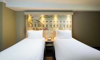 President Hotel