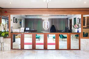 OYO Tong Park Hotel