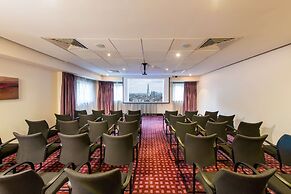 DoubleTree by Hilton London Heathrow Airport