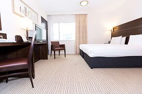 DoubleTree by Hilton London Heathrow Airport