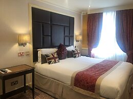 The Leonard Hotel