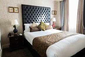 The Leonard Hotel
