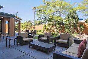 Courtyard Flint by Marriott