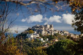 Castello Orsini Hotel