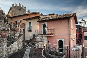 Castello Orsini Hotel