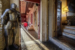 Castello Orsini Hotel