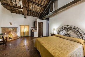 Castello Orsini Hotel