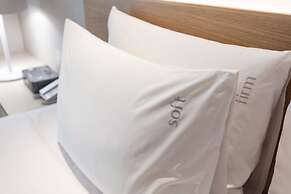 Holiday Inn Bangkok by IHG