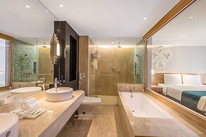 Holiday Inn Bangkok by IHG