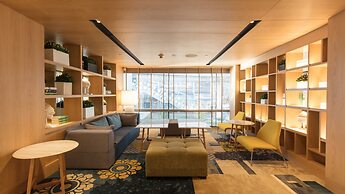 Holiday Inn Bangkok by IHG