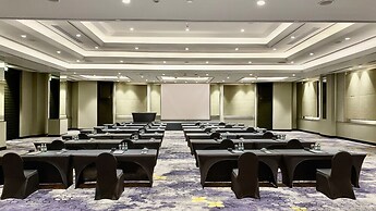 Holiday Inn Bangkok by IHG
