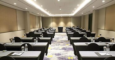 Holiday Inn Bangkok by IHG