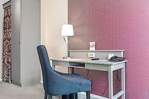 Best Western Plus Edward Hotel