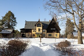 Hotel Bishops Arms Mora