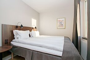 First Hotel Brommaplan