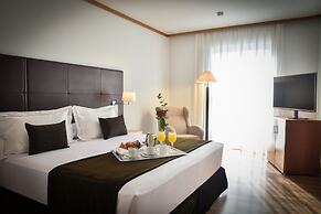 Senator Parque Central Hotel