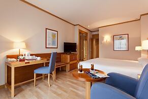 Senator Parque Central Hotel