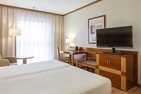 Senator Parque Central Hotel