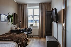Home Hotel Cardinal