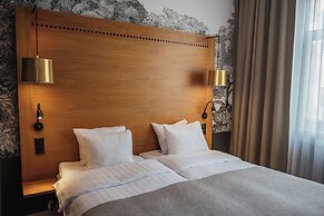 Home Hotel Temperance